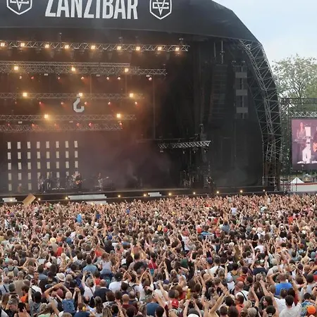 La D'angele Bed & Breakfast 3*