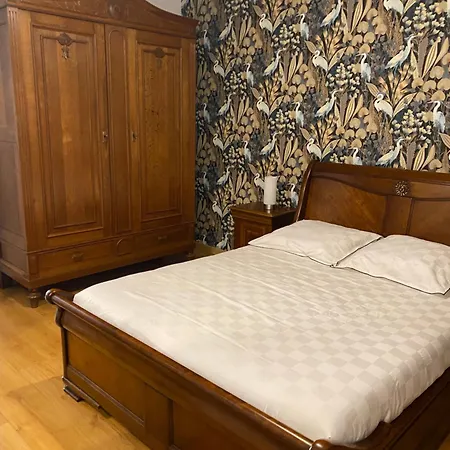 La D'angele Bed & Breakfast Sedan